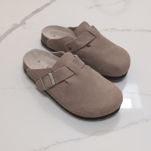 Quince Suede Clog Mule in Dune - Picture 1 of 9